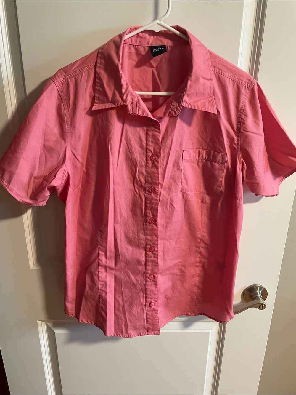 Woman’s basic edition short sleeve button down shirt